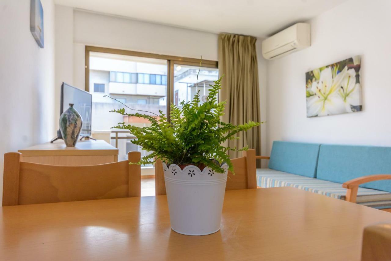 Sant Jordi Zeus Basic Apartment Salou Exterior photo